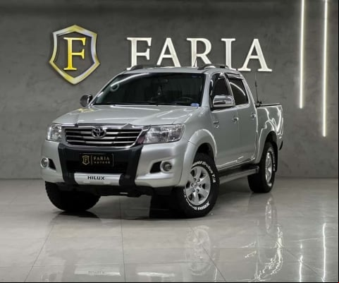 TOYOTA HILUX CD SRV 4x4 2.7 Flex 16V Aut.