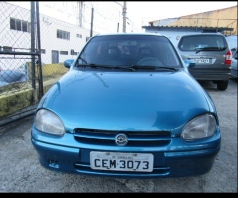 CHEVROLET CORSA à venda.