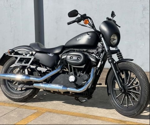 Harley Davidson XL 883N - - Preta - 2013/2013