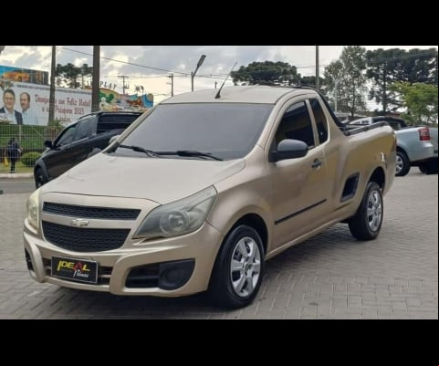 Chevrolet Montana LS 1.4 - Bege - 2013/2013