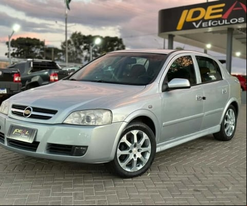 Chevrolet Astra Advantage 2.0 - Prata - 2011/2011