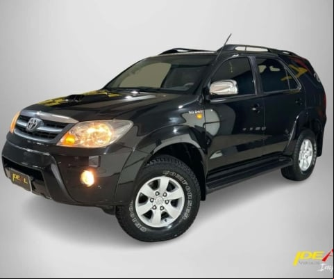 Toyota Hilux SW4 SRV 3.0 4x4  - Preta - 2007/2007