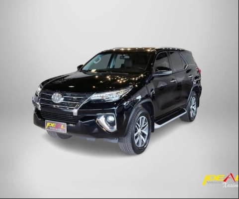 Toyota Hilux SWSRXA4FD - Preta - 2018/2019