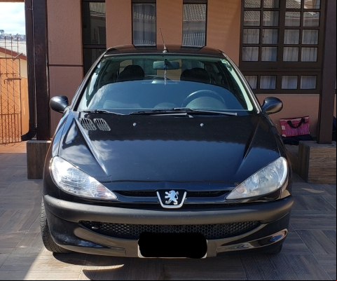 PEUGEOT 206 em bom estado!