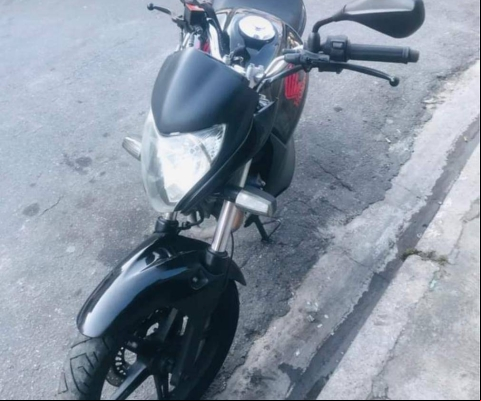 HONDA CB à venda.