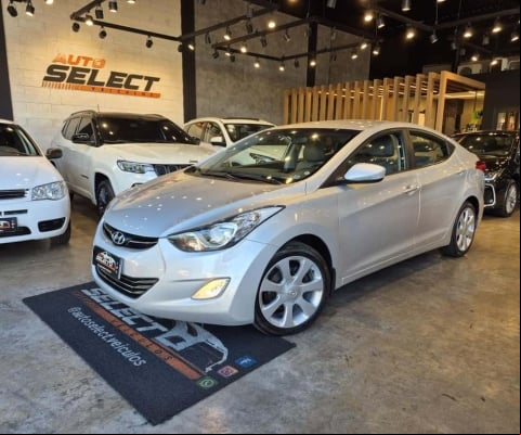 HYUNDAI ELANTRA GLS 2012