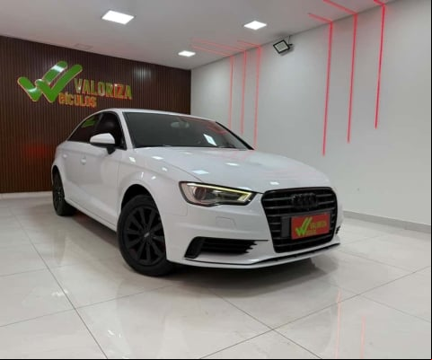 AUDI A3 Sedan 1.4/ Attra. 16V TB FSI S-tronic
