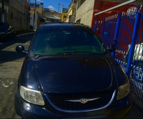 CHRYSLER GRAND CARAVAN à venda.