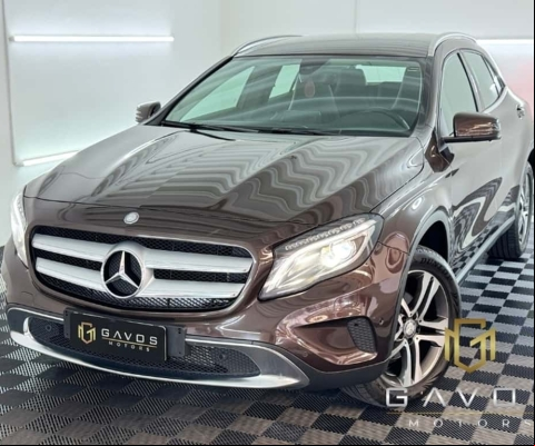 Mercedes-Benz GLA 200 1.6 CGI ADVANCE 16V TURBO FLEX 4P AUTOMÁTICO