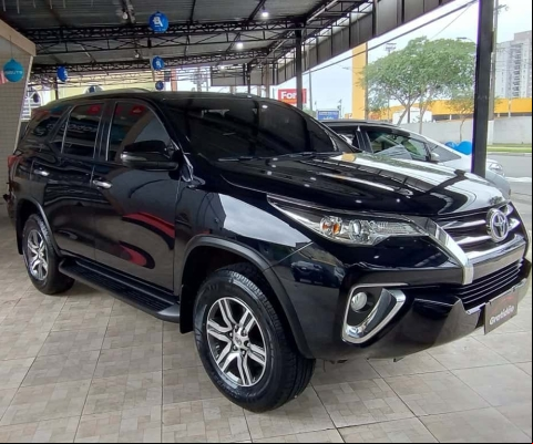 HILUX SW4 SRV 7 LUGARES 2018 IMPECÁVEL A PRONTA ENTREGA!!!