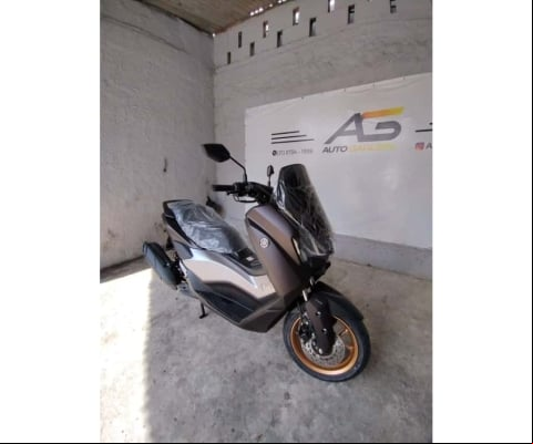 Yamaha Nmax connected 160 abs 2025