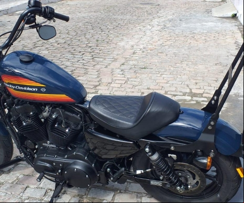 HARLEY-DAVIDSON XL à venda.