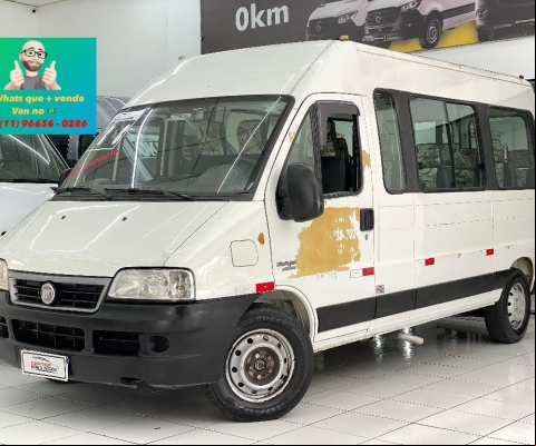 Fiat - Ducato teto alto 20 lugares Novíssima!!!