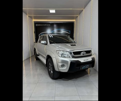Toyota Hilux CD SRV D4-D 4x4 3.0  TDI Dies  - Prata - 2010/2011