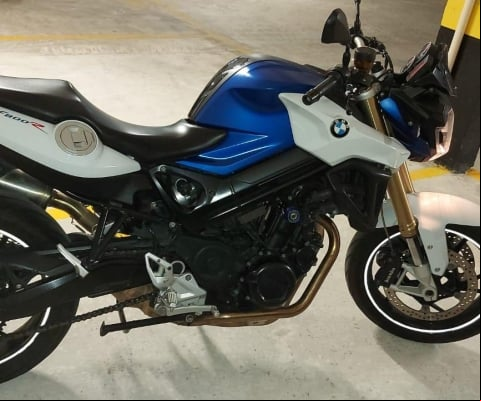BMW F à venda.