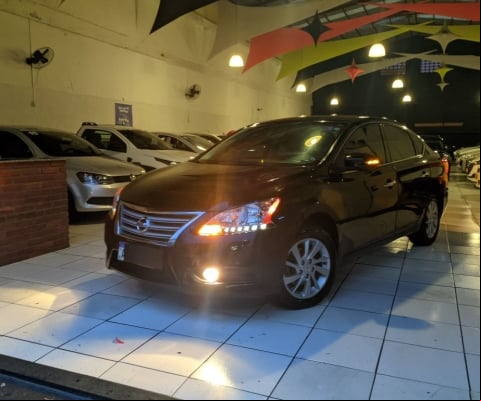 Nissan Sentra SV 2.0 CVT 2015