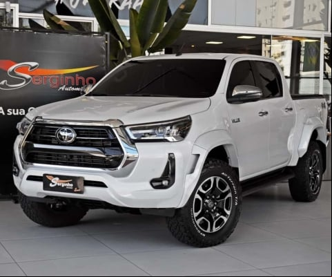 Toyota Hilux 2024 2.8 d-4d turbo diesel cd srx plus 4x4 automático