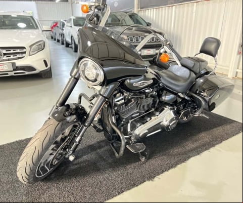 HARLEY-DAVIDSON SOFTAIL FL SB