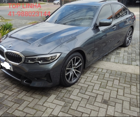 BMW 320iA à venda.