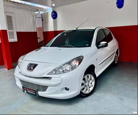 PEUGEOT 207HB XR S 2012