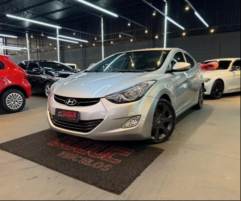 HYUNDAI ELANTRA GLS 1.8 AUT.  2012