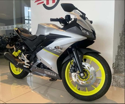 YAMAHA YZF R15  - 2024/2024