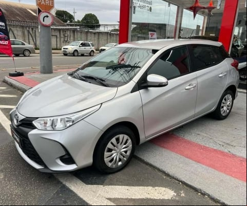 TOYOTA YARIS HA XL15 2024