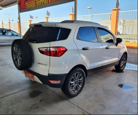 FORD ECOSPORT à venda.