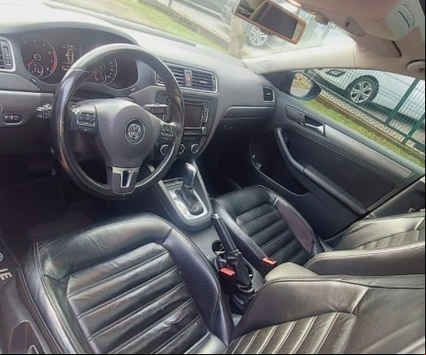 VOLKSWAGEN JETTA à venda.