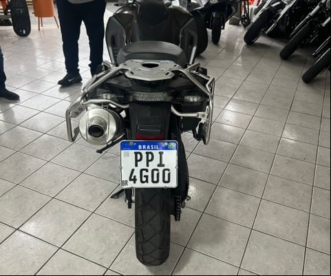 BMW F à venda.