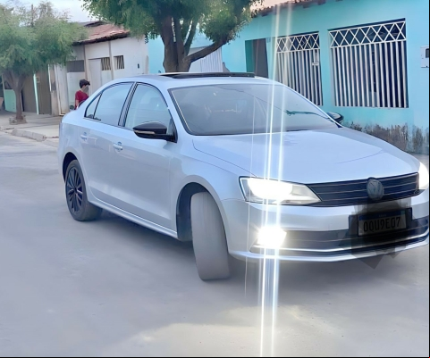 VOLKSWAGEN JETTA 2016 tsi