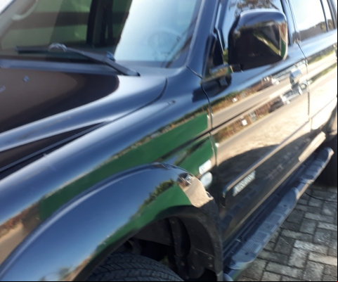 MITSUBISHI PAJERO à venda.
