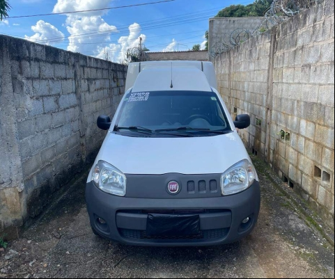 FIAT FIORINO à venda.