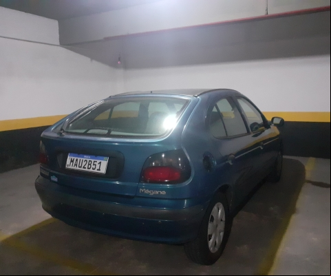RENAULT MEGANE à venda.