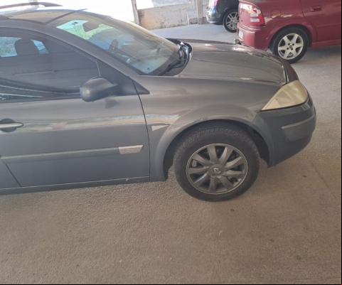 RENAULT MEGANE à venda.