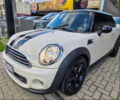 MINI ONE 2013