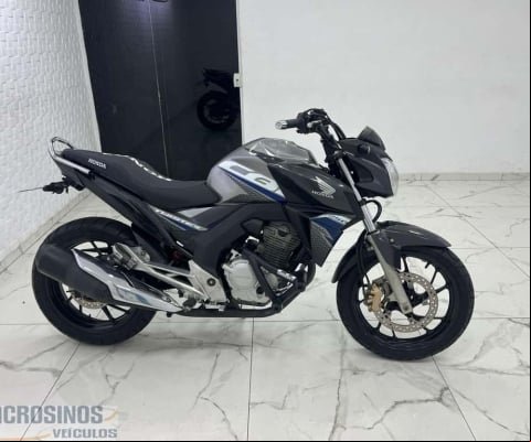 Honda Twister 250 CBX completa - Prata - 2020/2020
