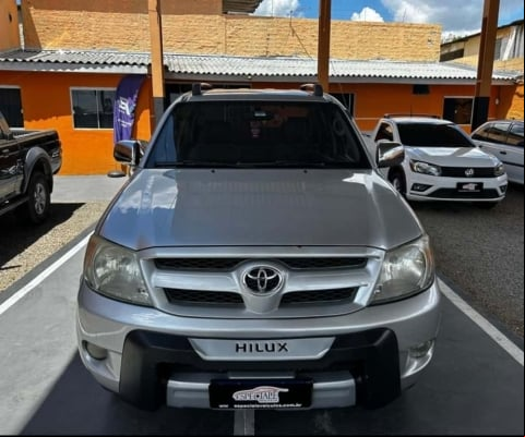 Toyota HILUX 2.5 STD 4X2 CD 16V TURBO DIESEL 4P MANUAL
