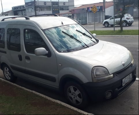 RENAULT KANGOO à venda.