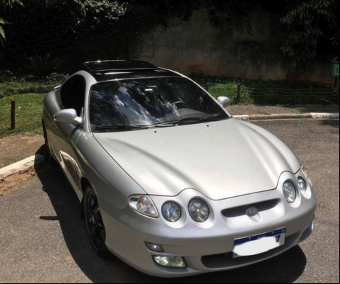 HYUNDAI COUPÊ à venda.