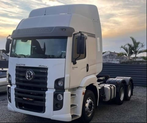 VOLKSWAGEN 25.420 CTC 6X2 2019