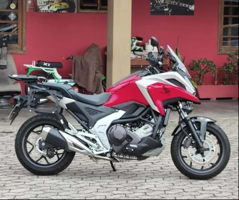 HONDA NC 750X DCT 2024