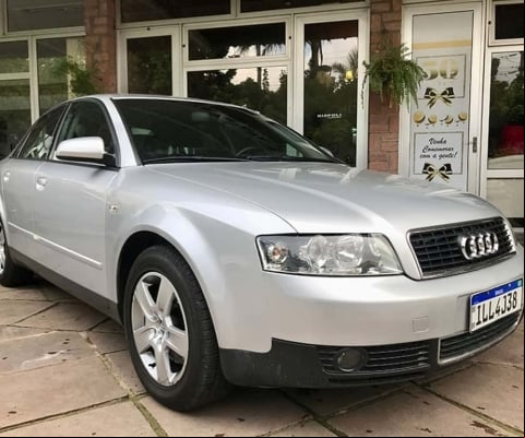 Audi A4 1.8 AVANT 20V TURBO GASOLINA 4P MULTITRONIC