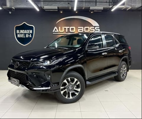 TOYOTA HILUX SW4 2.8 SRX PLATINUM TURBO 4X4 4P