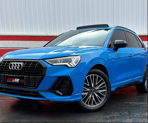 AUDI Q3 à venda.