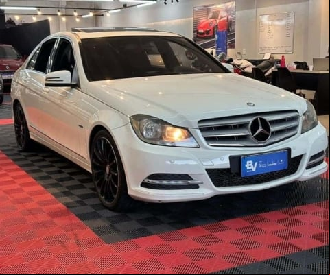 MERCEDES-BENZ C 200 CGI 2012