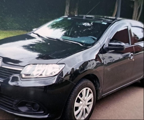 RENAULT LOGAN à venda.