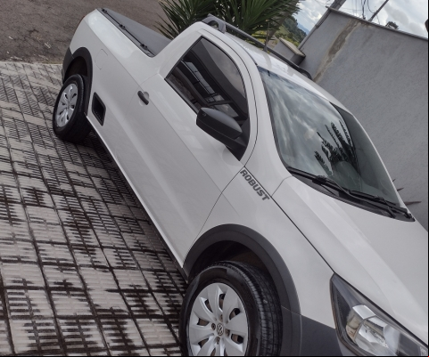 VOLKSWAGEN SAVEIRO à venda.