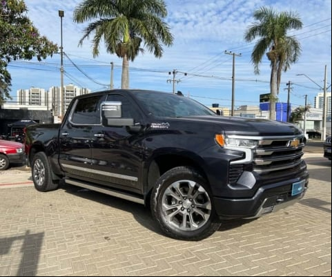 CHEVROLET SILVERADO High Country 5.3 V8 AWD Aut.