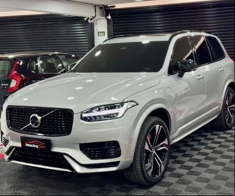 XC90 2.0 T8 Ultimate Dark Hybrid 2024 - IMPECAVEL